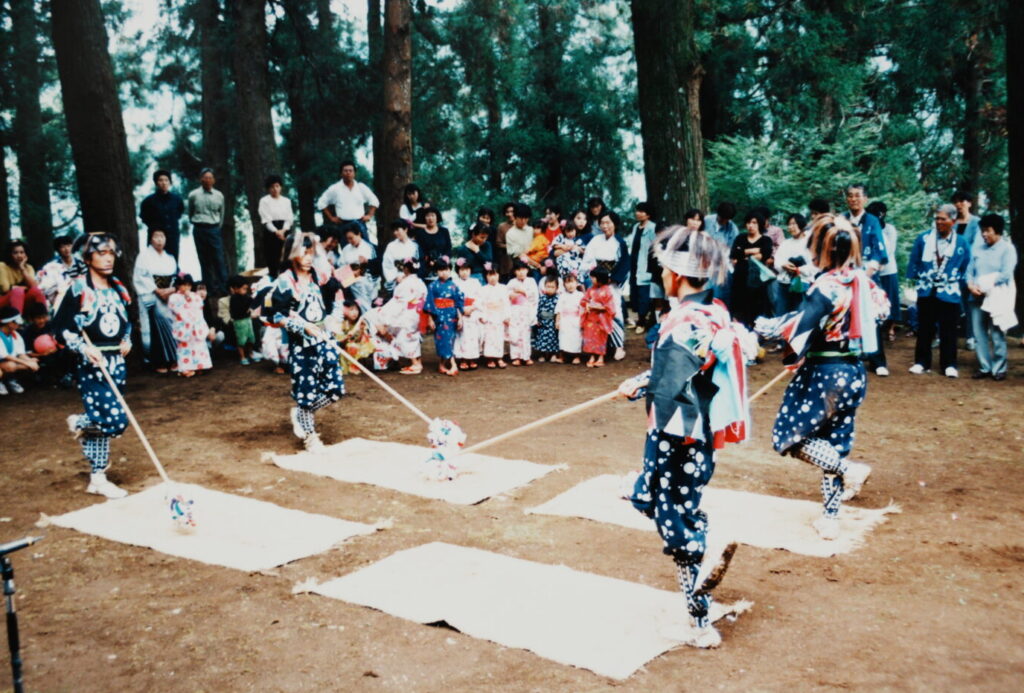 肘切・冨尾神社祭典